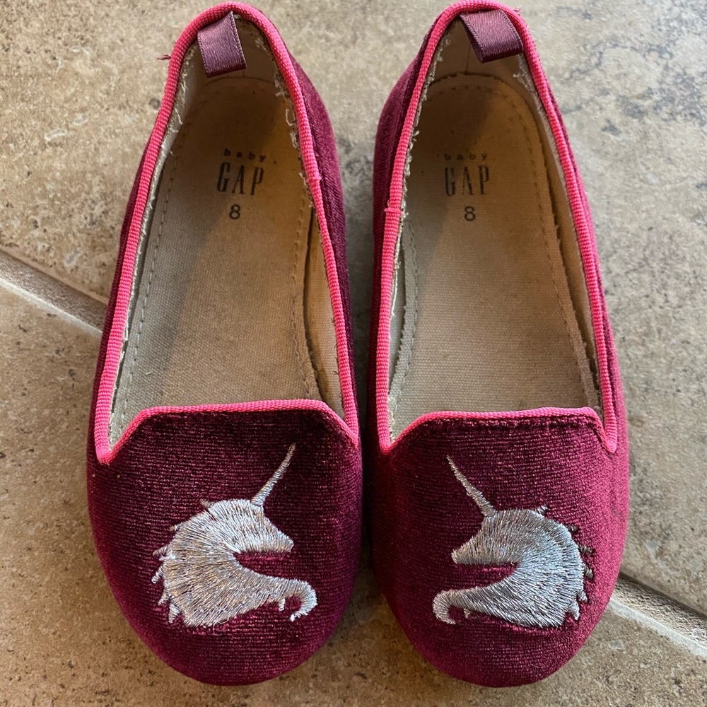 Gap 8 Burgundy & Silver Unicorn Flats